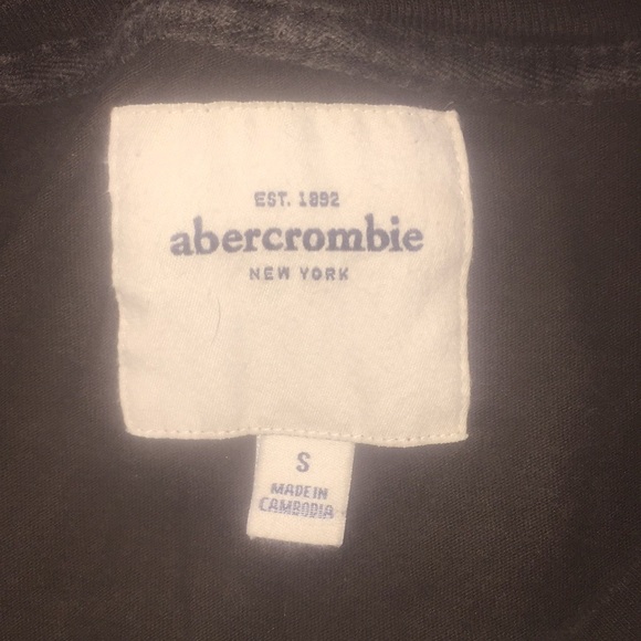 SALE 👗👔 ABERCROMBIE Short Sleeve Youth Shirt - Picture 3 of 4